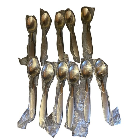 Cambridge Silver Crescent Stainless Teaspoons Set Of 11 Frost Handle Glossy Bowl - Picture 6 of 6